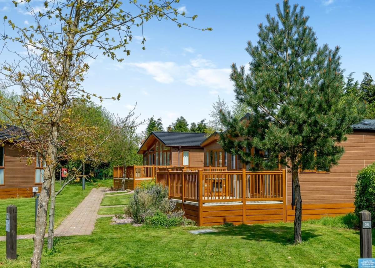Canterbury Reach Lodge Retreat Petham 외부 사진